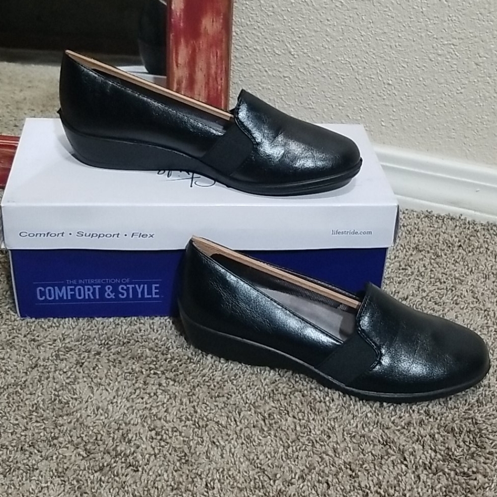 Lifestride Isabelle flat loafer-Never worn